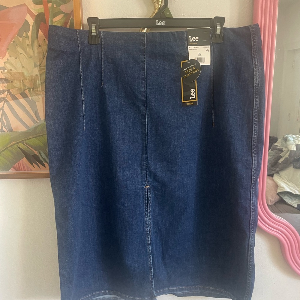 Lee Women’s Dark Indigo Denim Pencil Skirt